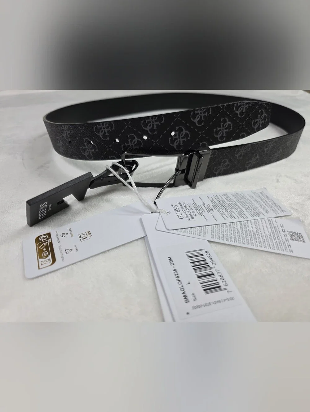 Guess agueda reversible